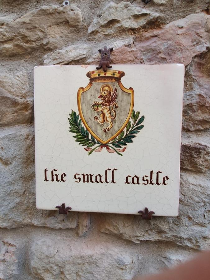 The Small Castle Cortona Eksteriør billede